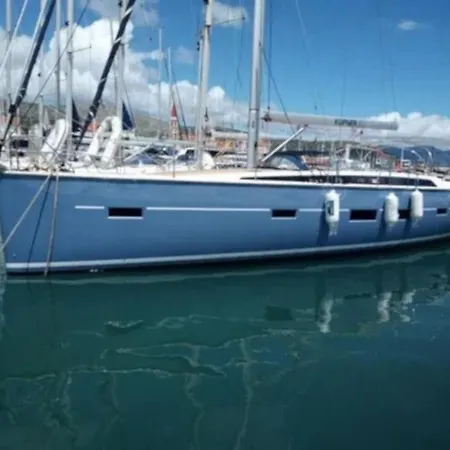 Saffredi Botel Trogir